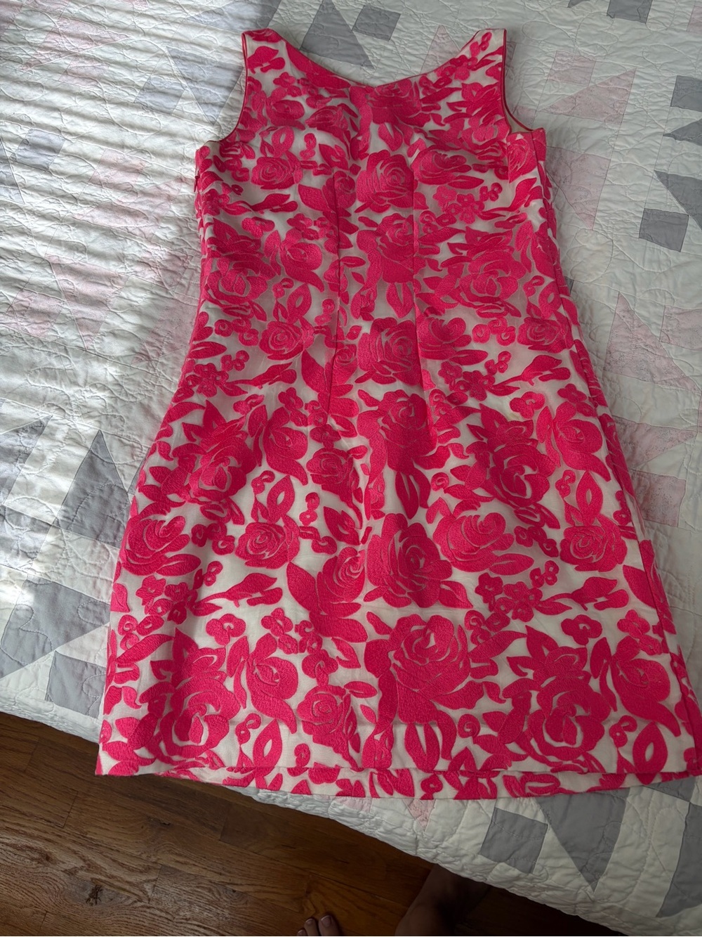 Vineyard Vines Kentucky Derby dress in hot pink